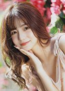 美国“佩拉尔塔”号舰护卫舰过帆海峡并公开炒